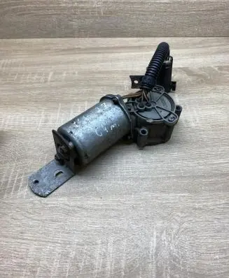 Mercedes-Benz ML W163 Front gearbox reducer motor MercedesBenzML