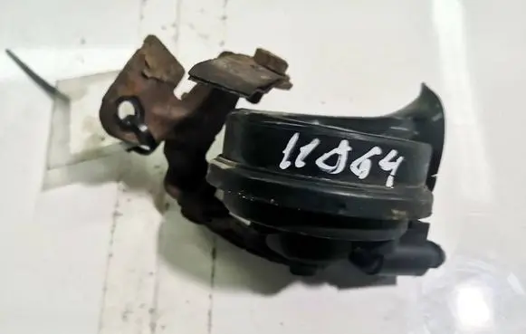 Skoda Fabia Mk2 (5J) Horn signal E1000209