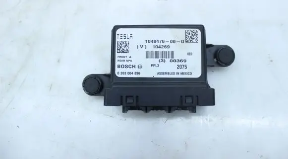 Tesla Model S Parking PDC control unit/module 104847600D