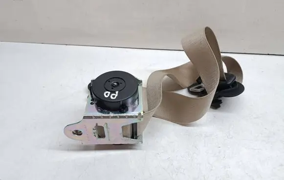 BMW 5 F10 F11 Front seatbelt 9164482