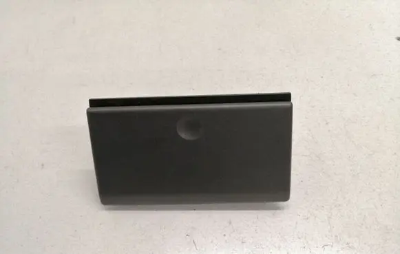 Ashtray (front)