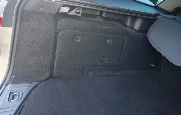 Ford Mondeo MK IV Trunk/boot trim cover 