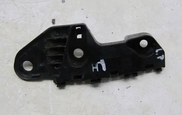 Mazda CX-5 Front bumper mounting bracket KD45500U1