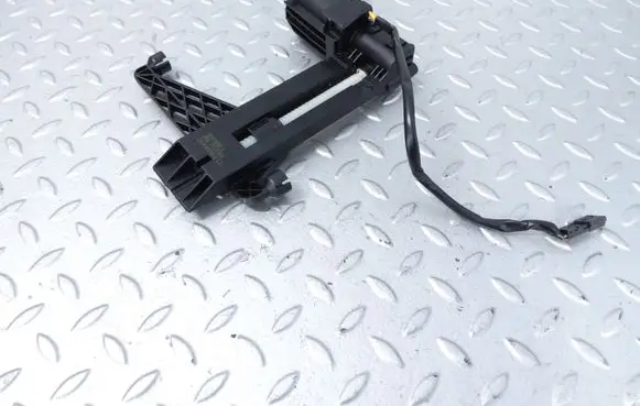 BMW 7 E65 E66 Seat adjustment motor 7111364