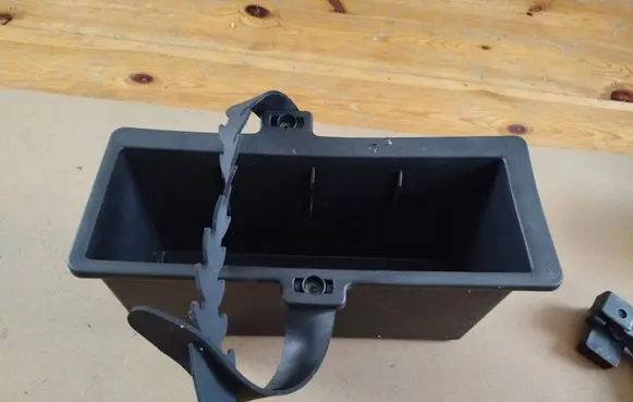 Opel Astra G Glove box in trunk 90588717 2202098