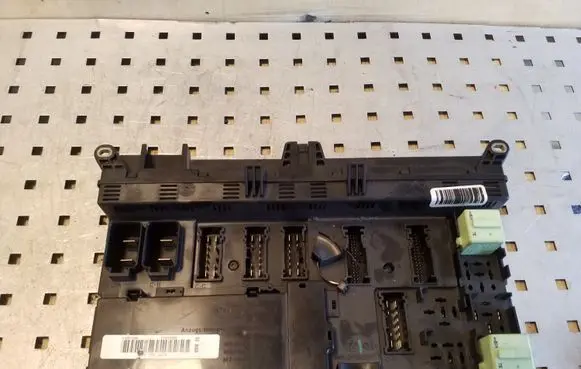 BMW X5 E53 Fuse module 8380407 8380409