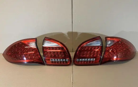 Porsche Cayenne (9Y0 9Y3) Rear bumper light 7P5945095F