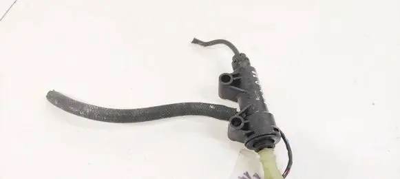 BMW 5 GT F07 Clutch master cylinder