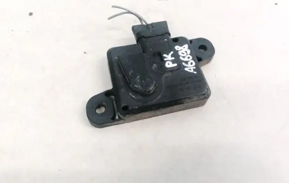 Opel Zafira A Airbag deployment crash/impact sensor 09133263 5WK42856