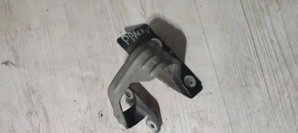 Ford Mondeo MK V Fender mounting bracket DG93F16A090AA