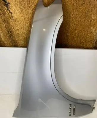 BMW X5 E53 Fender 41357000386 7000386