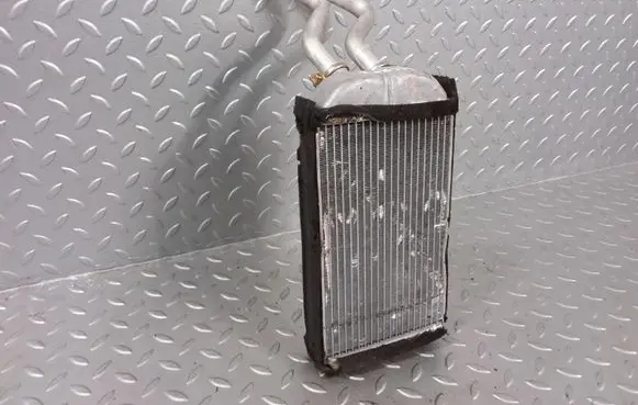 Honda CR-V Heater blower radiator