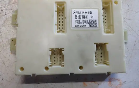 Mercedes-Benz ML W166 SAM control unit A1669008803 A1669013100 A1669029201