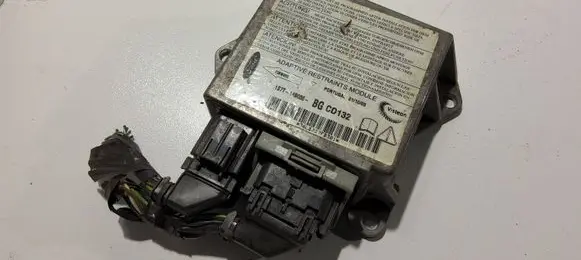 Ford Mondeo Mk III Airbag control unit/module 1S7T14B056BG BGCD132 36L0027FB301