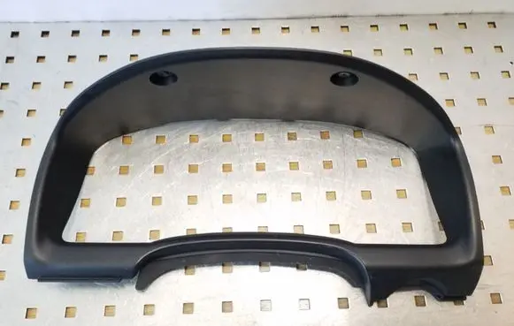 Toyota Land Cruiser (J120) Dashboard trim