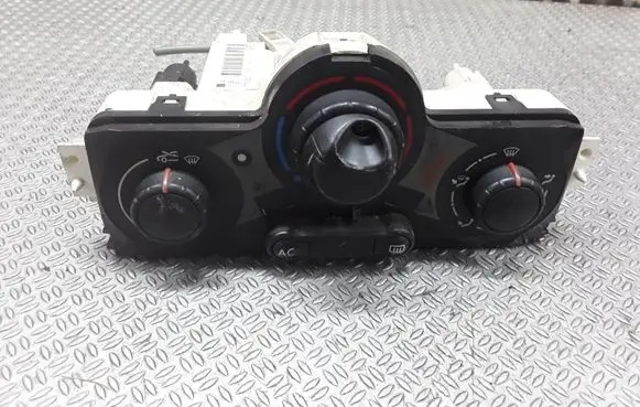 Renault Megane II Climate control unit 69420001
