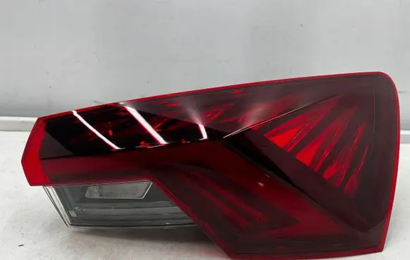 Skoda Octavia Mk4 Rear/tail lights 5E3945208A