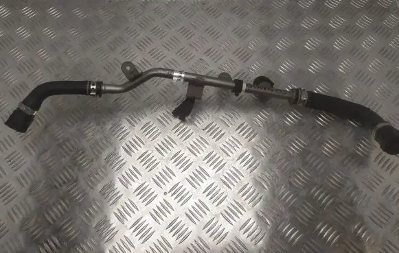 Alfa Romeo Stelvio Engine coolant pipe/hose