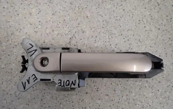 Nissan Note (E11) Sliding door exterior handle 
