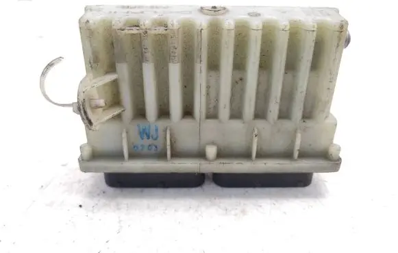 Opel Zafira A Coolant fan relay 24462346