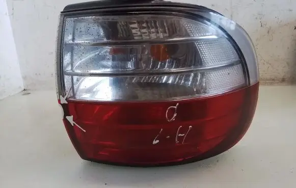 Hyundai H-100 Rear/tail lights