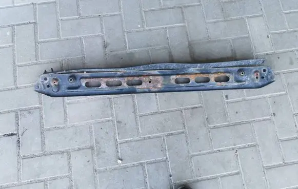 Volvo XC60 Radiator mount bracket 31368100