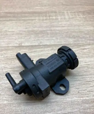 Peugeot 607 Turbo solenoid valve 9635704380 0928400414