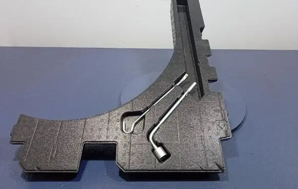 Mazda CX-5 Trunk/boot lower side trim panel KD31688MXA