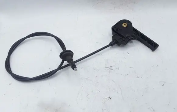 Land Rover Discovery 3 - LR3 Engine bonnet (hood) release handle NOCODE