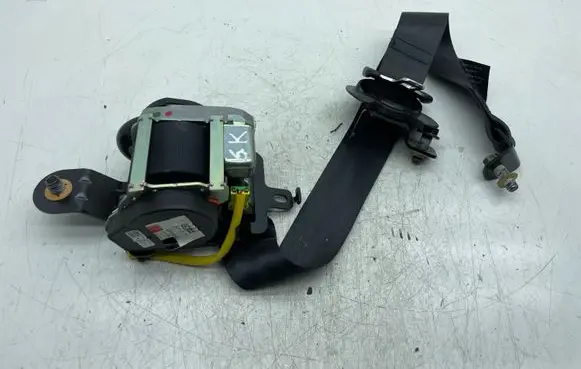 KIA Sportage Rear seatbelt 89810F1000