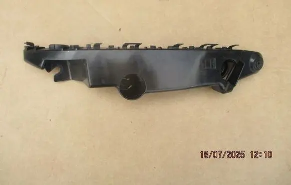 Nissan Juke I F15 Front bumper mounting bracket 62223BV80A