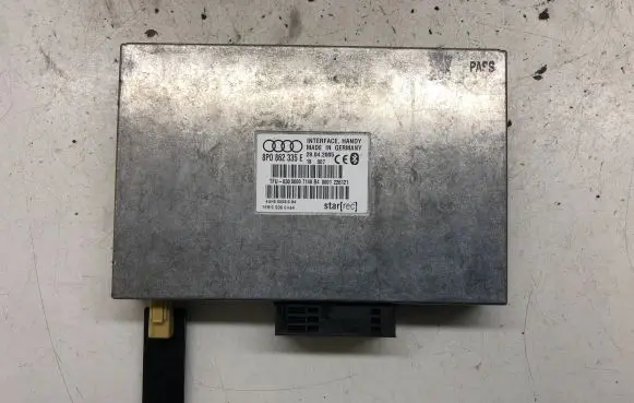 Audi A4 S4 B7 8E 8H Bluetooth control unit module 8P0862335E