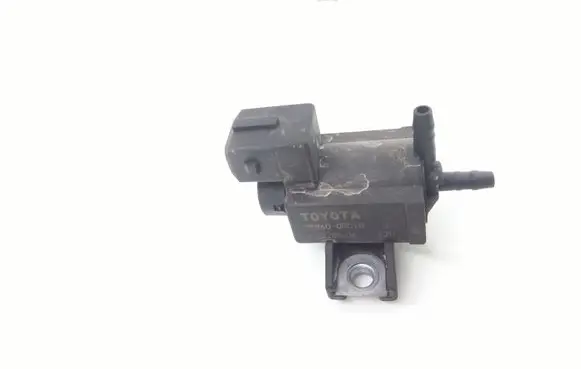 Vacuum valve