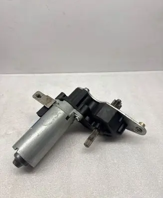 BMW X5 E53 Seat adjustment motor 0130002611