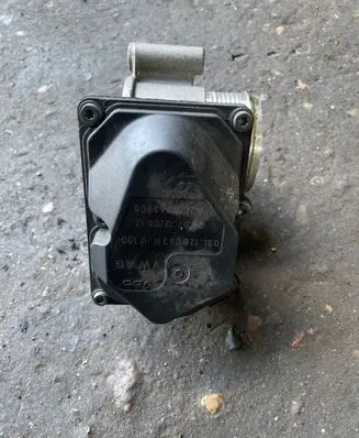 Audi A6 S6 C7 4G Engine shut-off valve 03L128063R A2C31762900 2407120412
