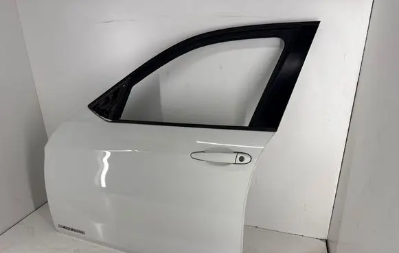 BMW X1 E84 Front door 9628745 41009628745