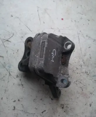 Alfa Romeo Giulietta Engine mounting bracket 51879600