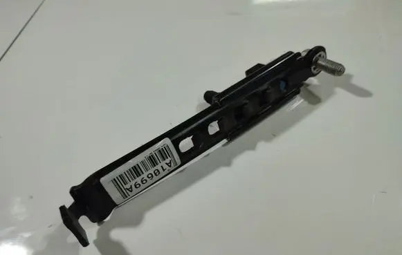 Toyota Avensis T250 Seat belt adjustment rail 