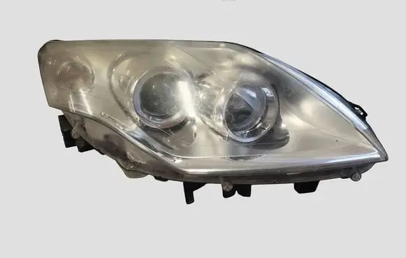 Renault Laguna III Headlight/headlamp 260100033R 89901833 MDE206074