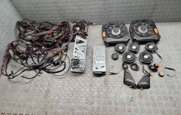 BMW 5 F10 F11 Audio system kit 9366160