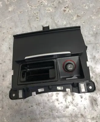 Audi A4 S4 B8 8K Ashtray (front) 8K0857951C