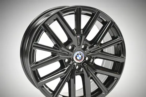 BMW 2 Active Tourer U06 R18 alloy rim 6891179