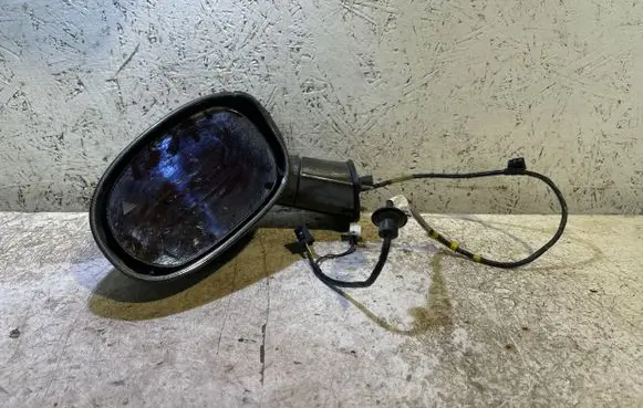 Dodge Challenger Front door electric wing mirror 
