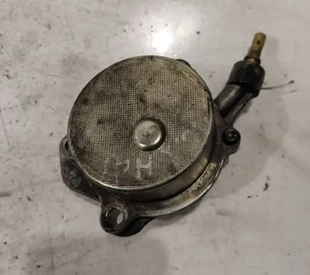 Peugeot 607 Vacuum pump 9631971580