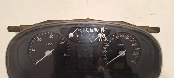 Renault Laguna II Speedometer (instrument cluster) 8200170297 5514000062 500085550044