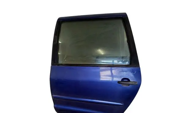 Ford Galaxy Rear door