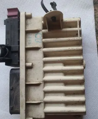 Opel Astra G Fan control module 24409214 Id804026
