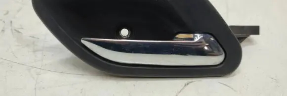 BMW 5 E39 Front door interior handle 8226050