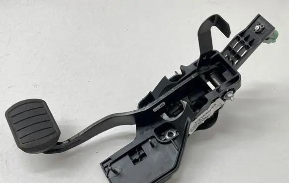 Peugeot Traveller Brake pedal 9814361880 9675503980 84PDTD1024250