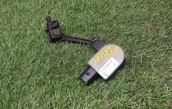 Audi Q7 4L Yaw turn rate sensor 7L6616213 1T0907503
